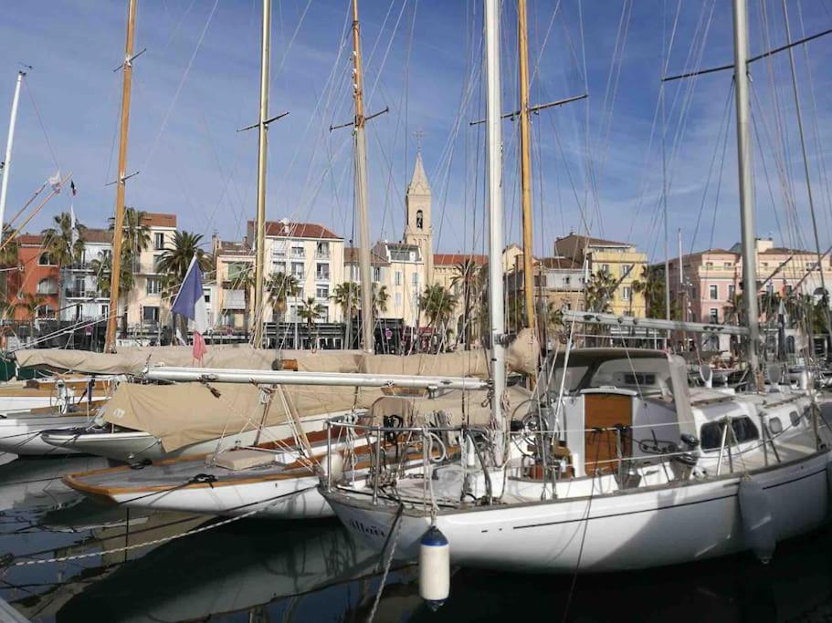Hauts De Portissol 50 M2 Terrasse 12 M2 Vue Mer Sanary-sur-Mer Exterior photo